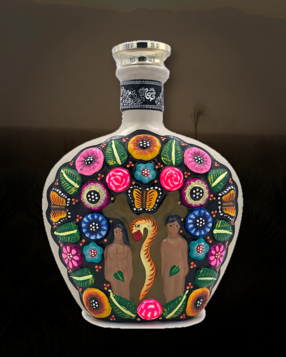 Riqueza Cultural "Adam and Eve" Edition Añejo bottle