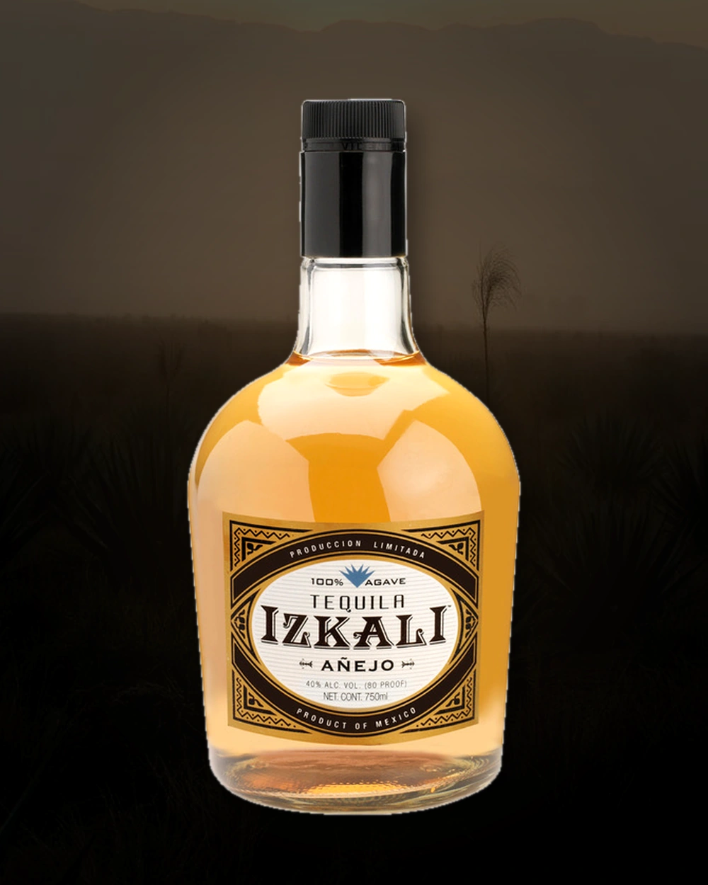 Izkali Tequila Añejo bottle