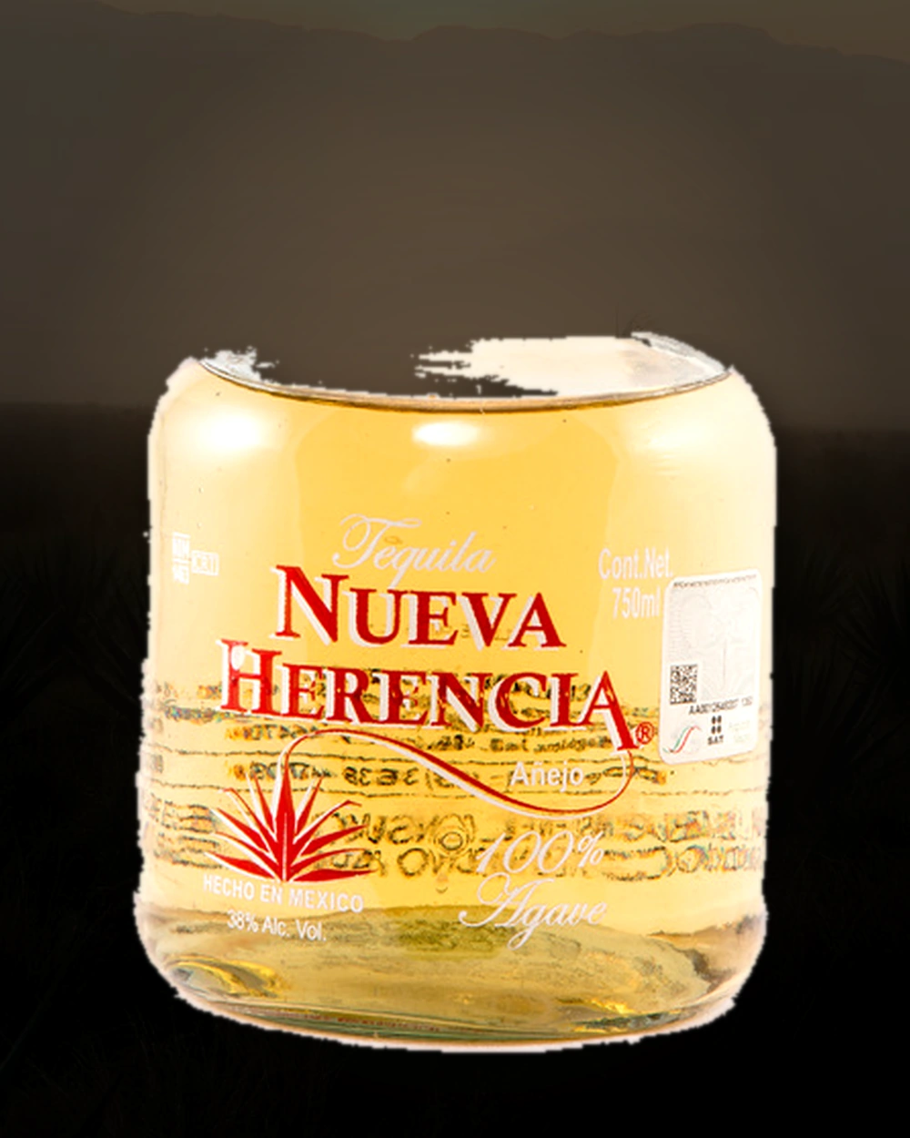 Nueva Herencia Añejo bottle