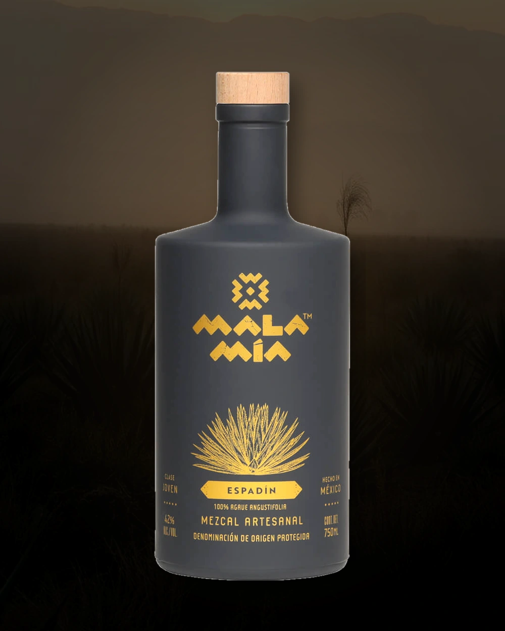 Mala Mia Espadin bottle