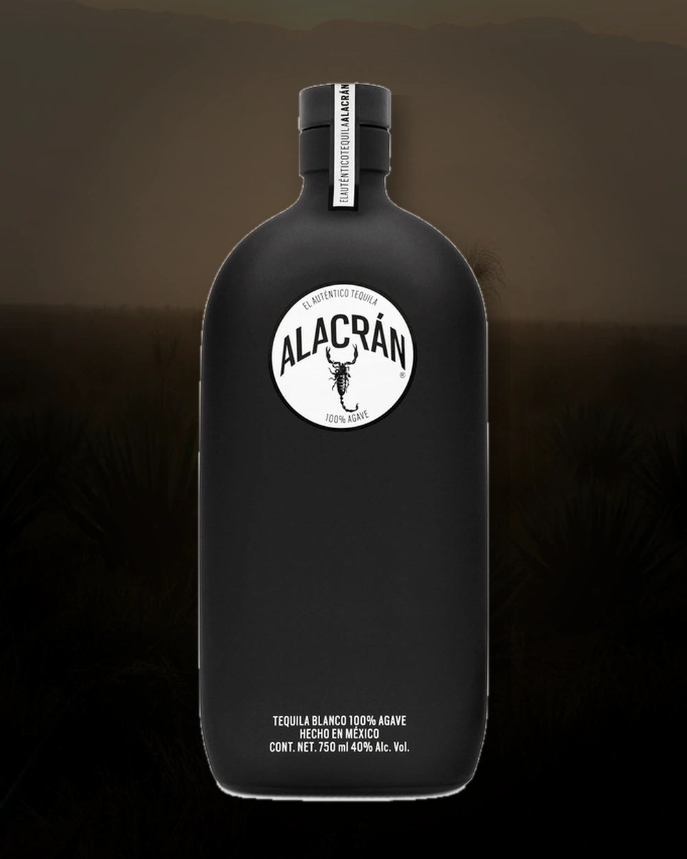 Alacran Blanco bottle