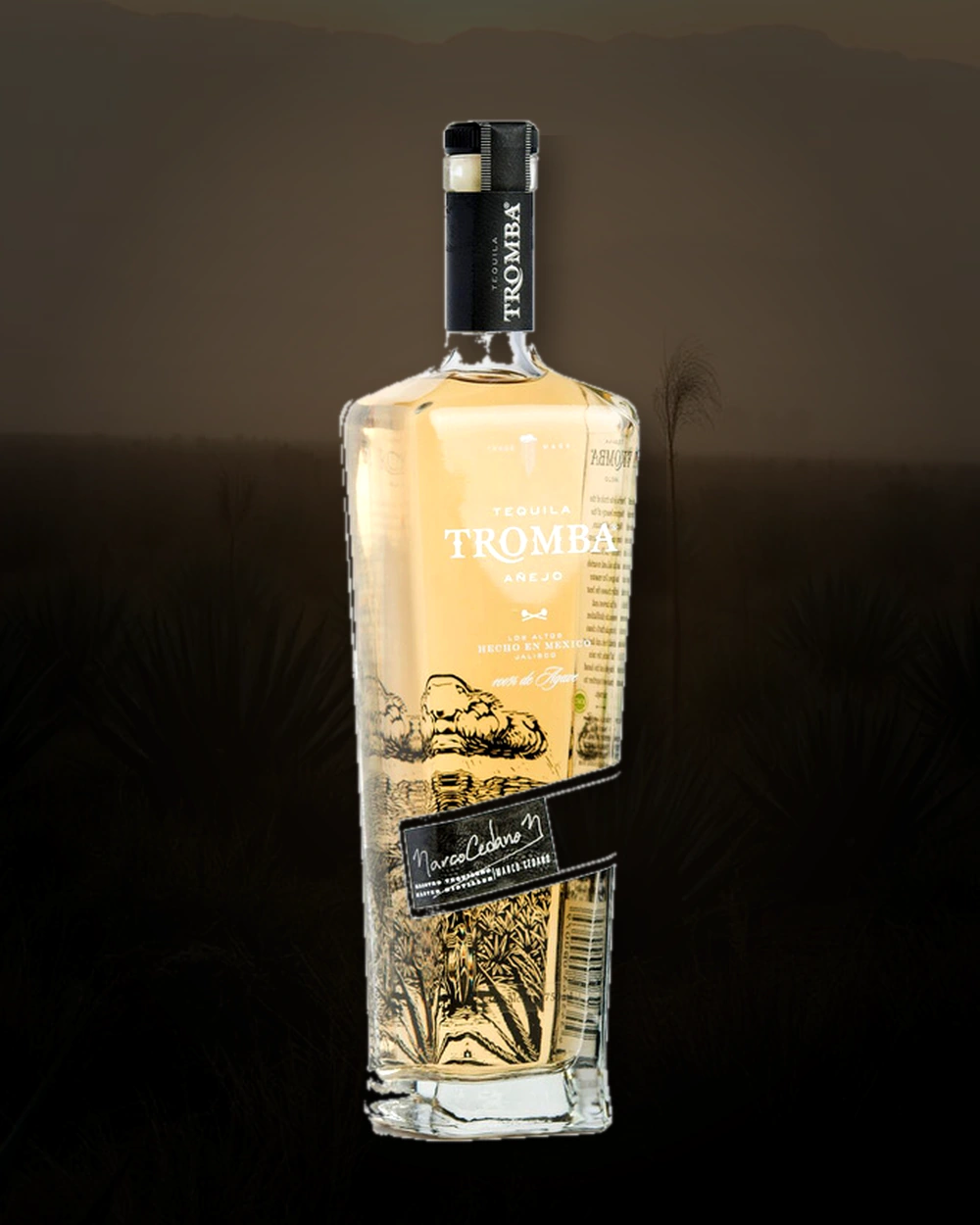 Tequila Tromba Añejo bottle