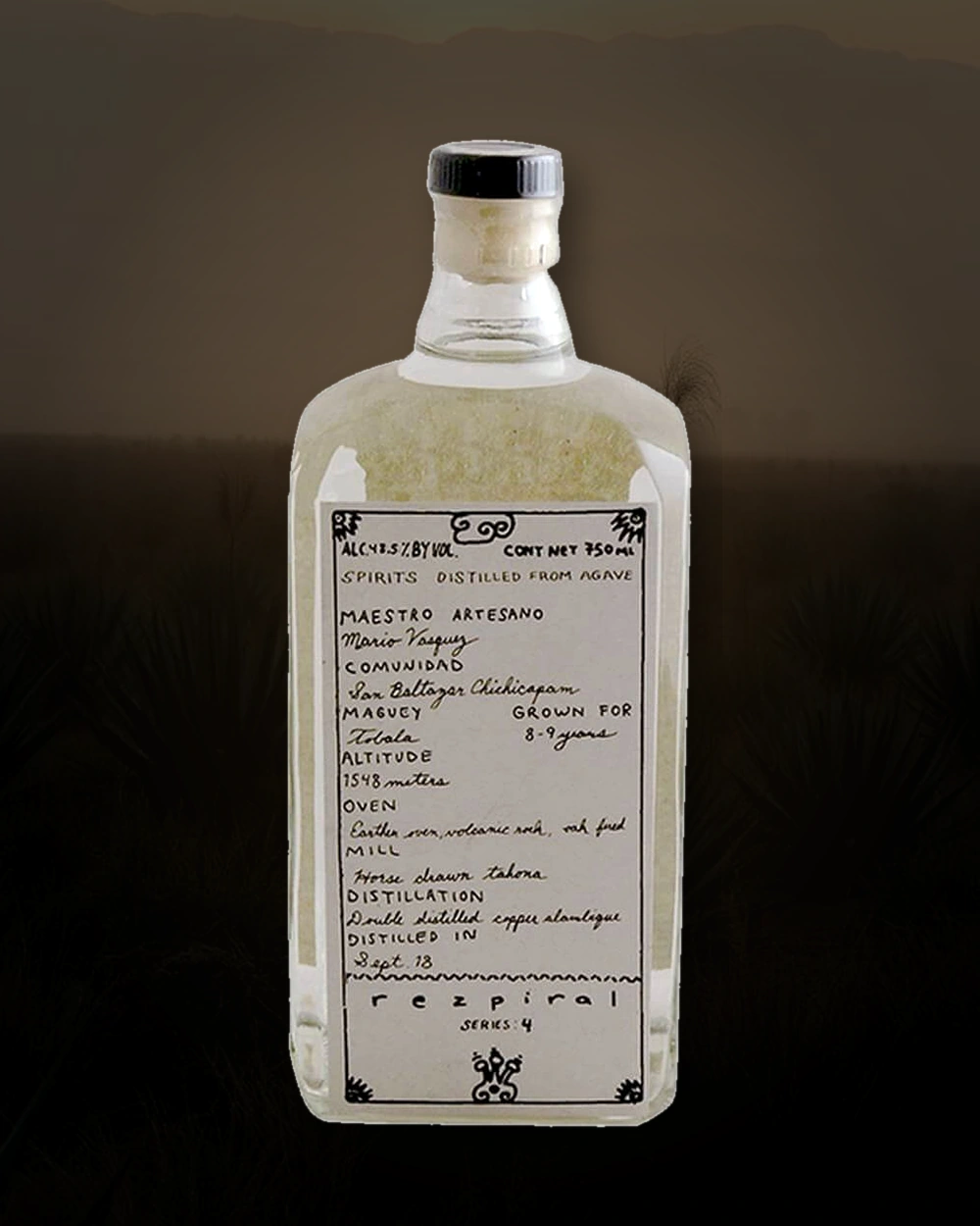 Rezpiral Tobala – Mario Vasquez bottle