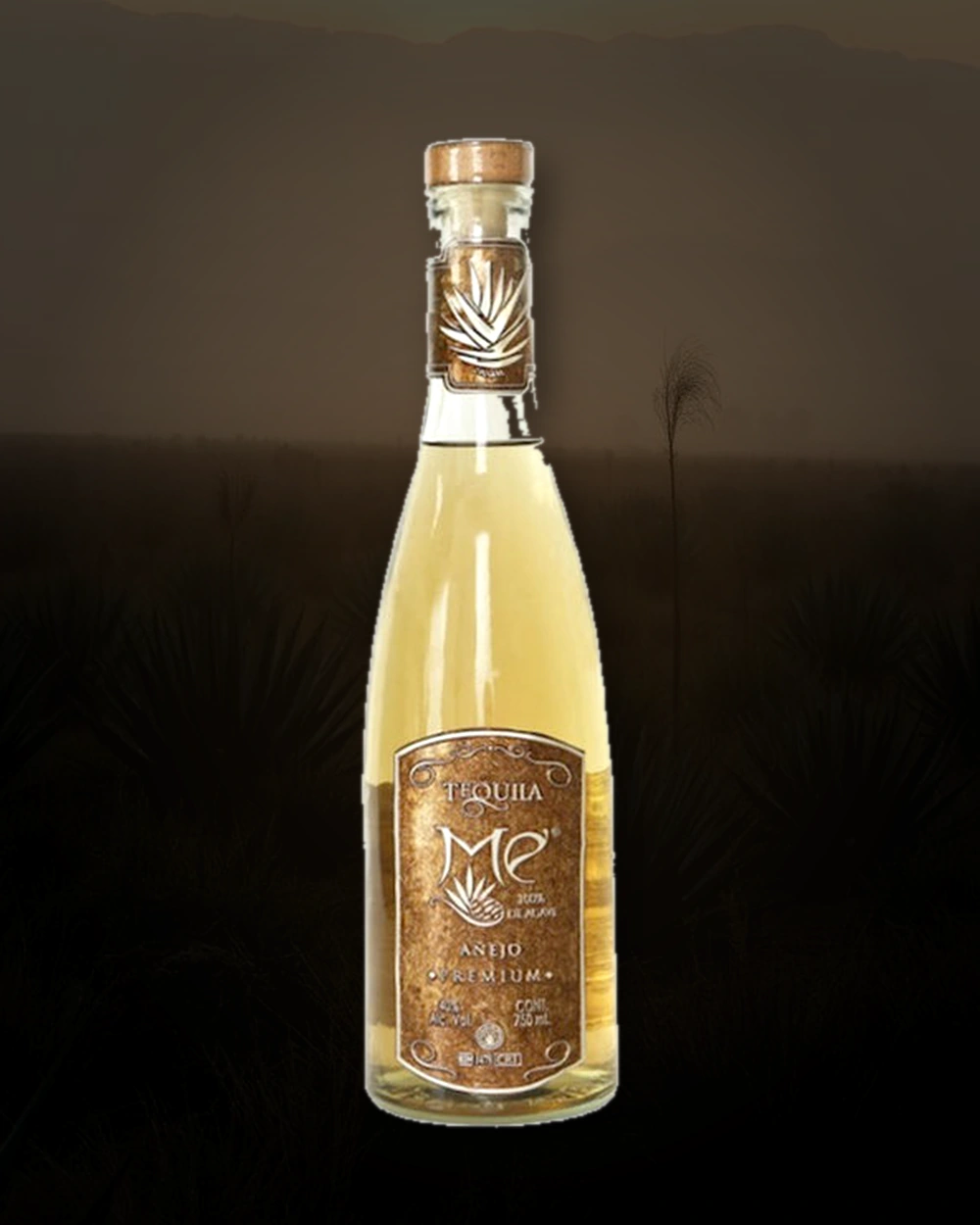 Me Premium Tequila Añejo bottle