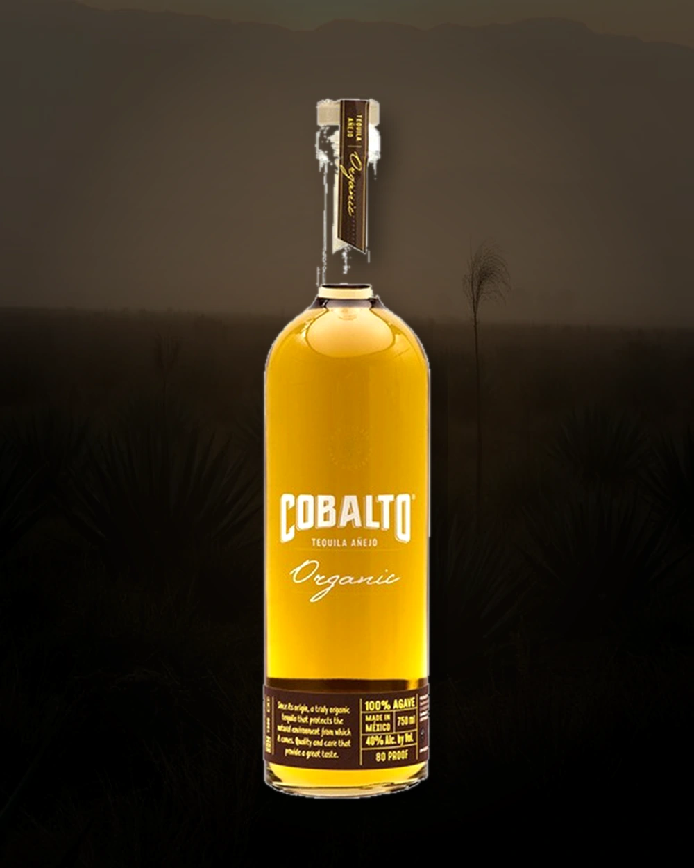 Cobalto Añejo Organic bottle