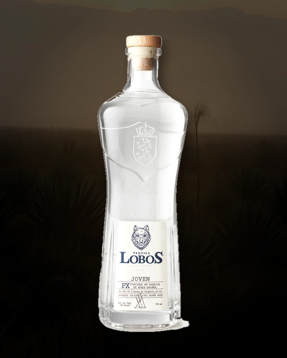 Tequila Lobos 1707 Joven bottle