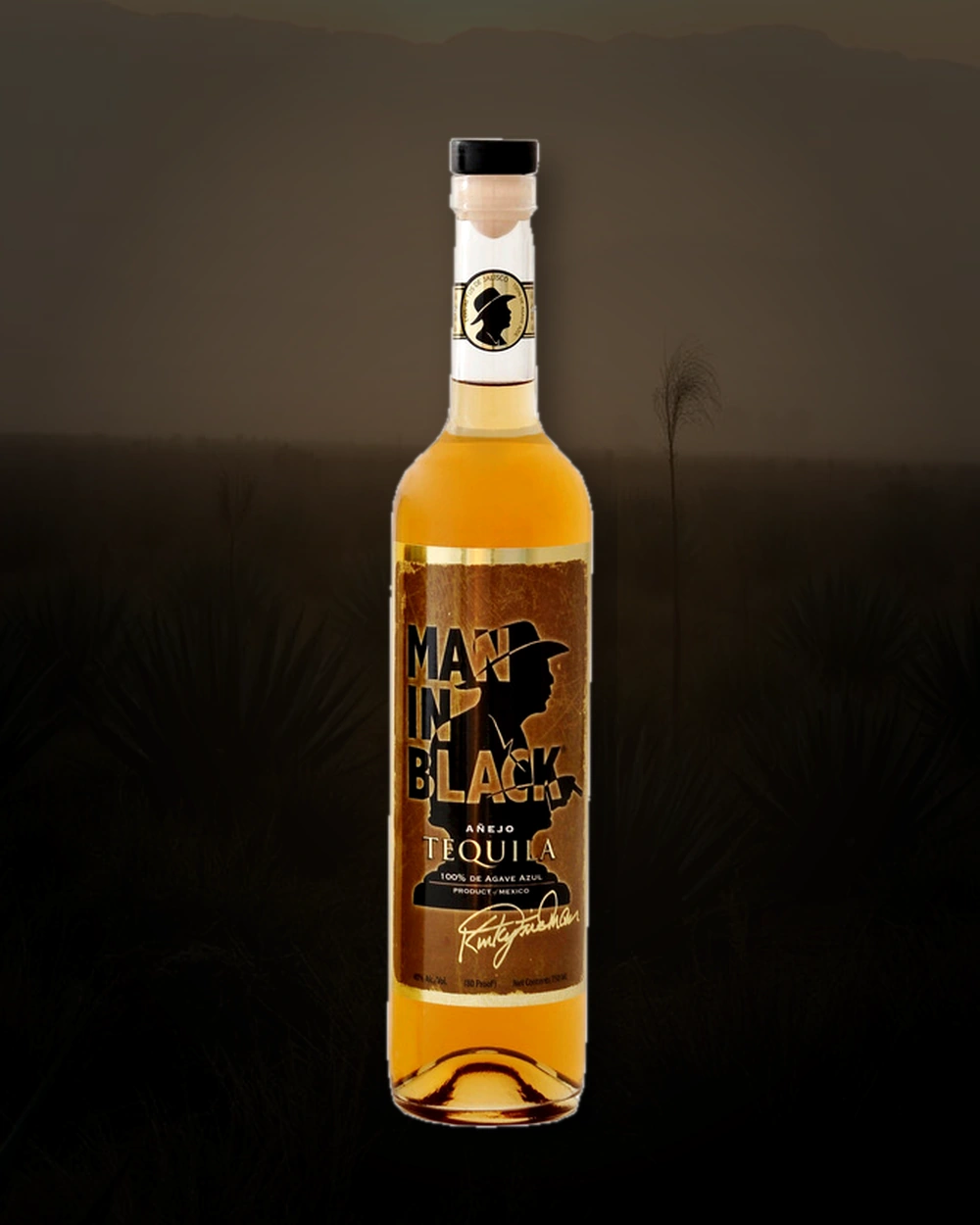 Man in Black Añejo bottle