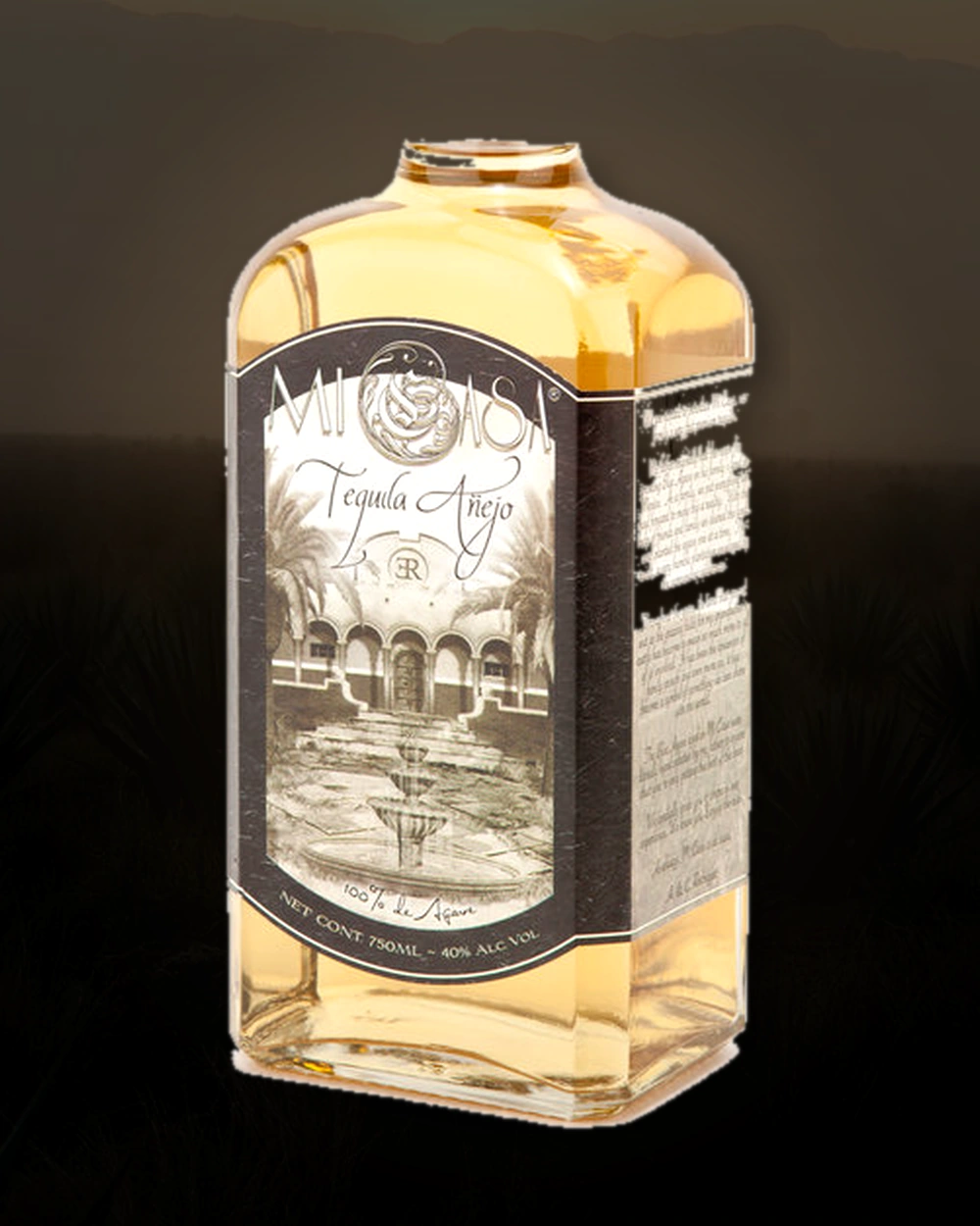 Mi Casa Añejo bottle