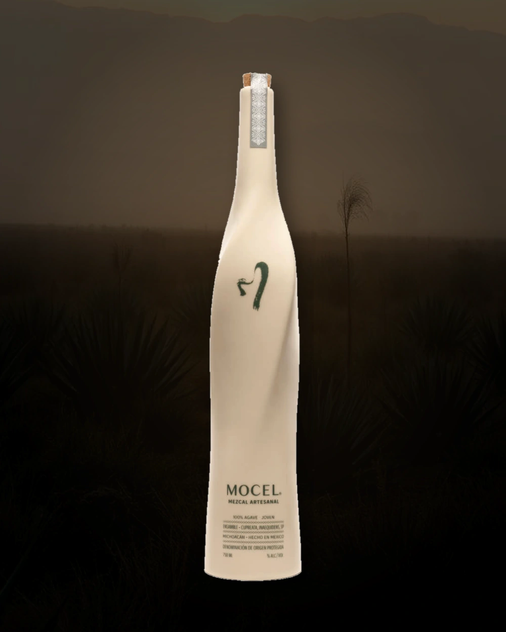 Mocel Ensamble bottle