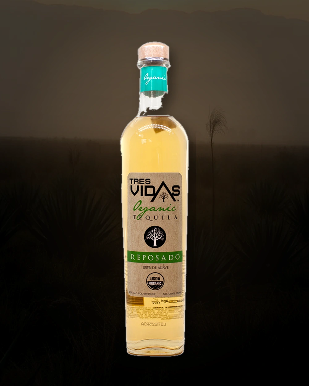 Tres Vidas Organic Tequila Reposado bottle