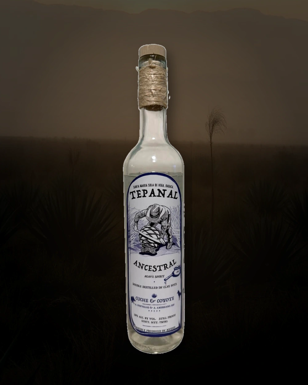Tepanal Cuche & Coyote bottle