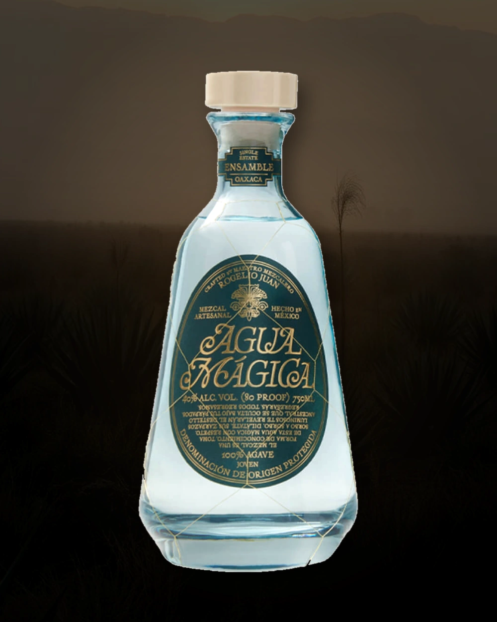 Agua Mágica Ensamble bottle