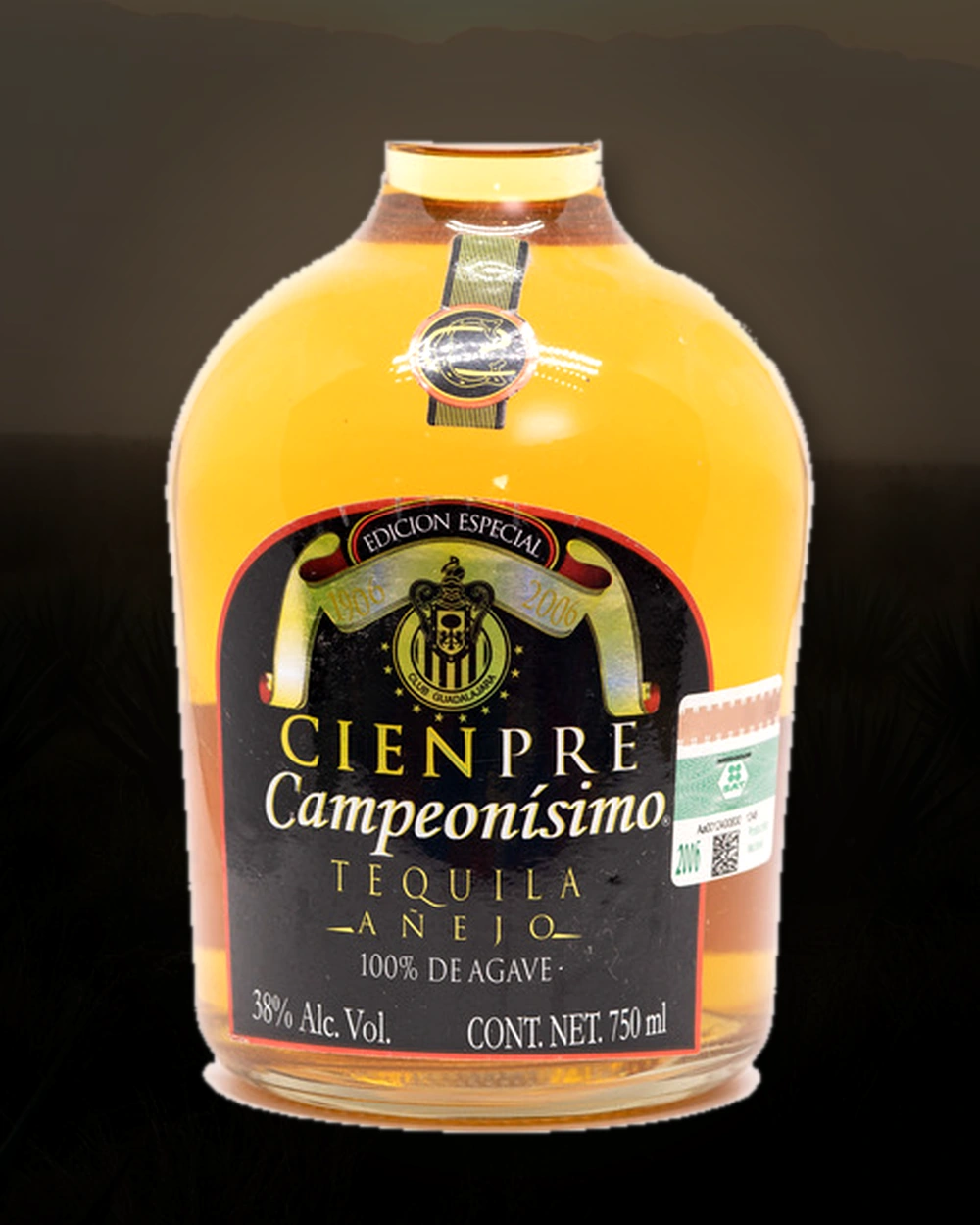 Cienpre Campeonísimo Tequila Añejo bottle
