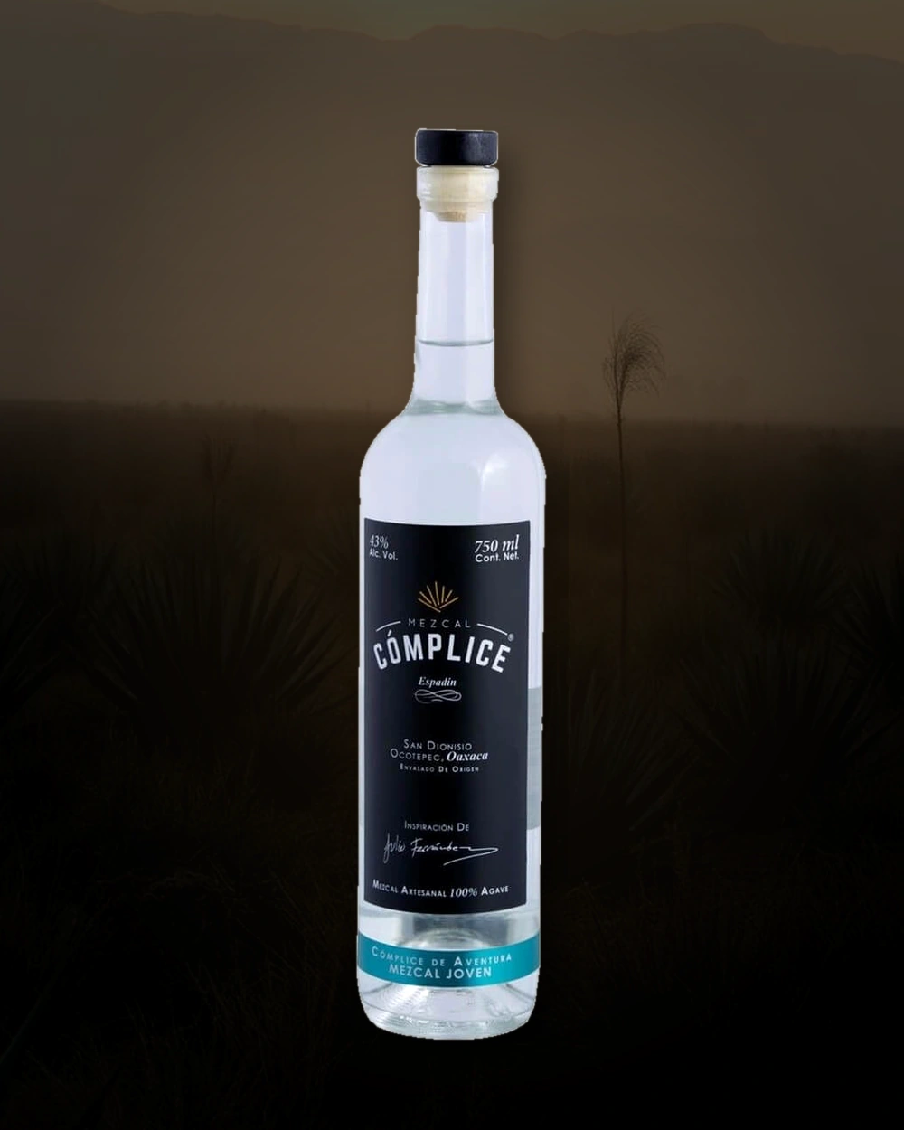 Cómplice Espadin bottle