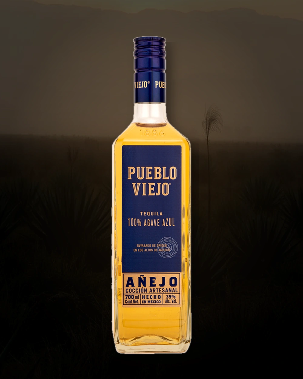Pueblo Viejo Añejo bottle
