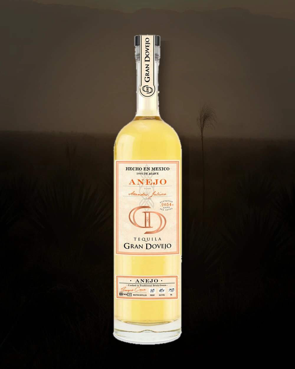 Gran Dovejo Añejo bottle