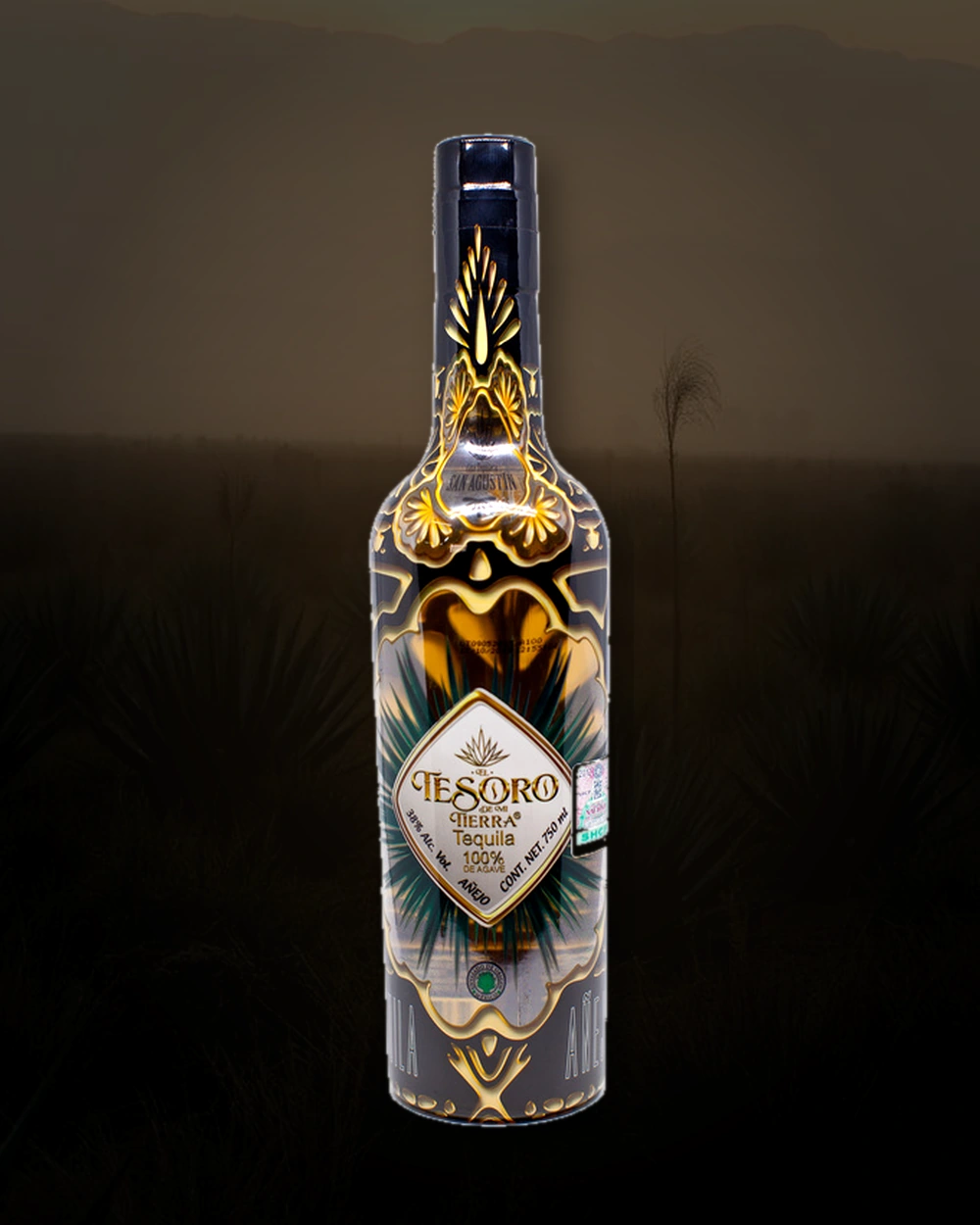 El Tesoro de Mi Tierra Añejo bottle