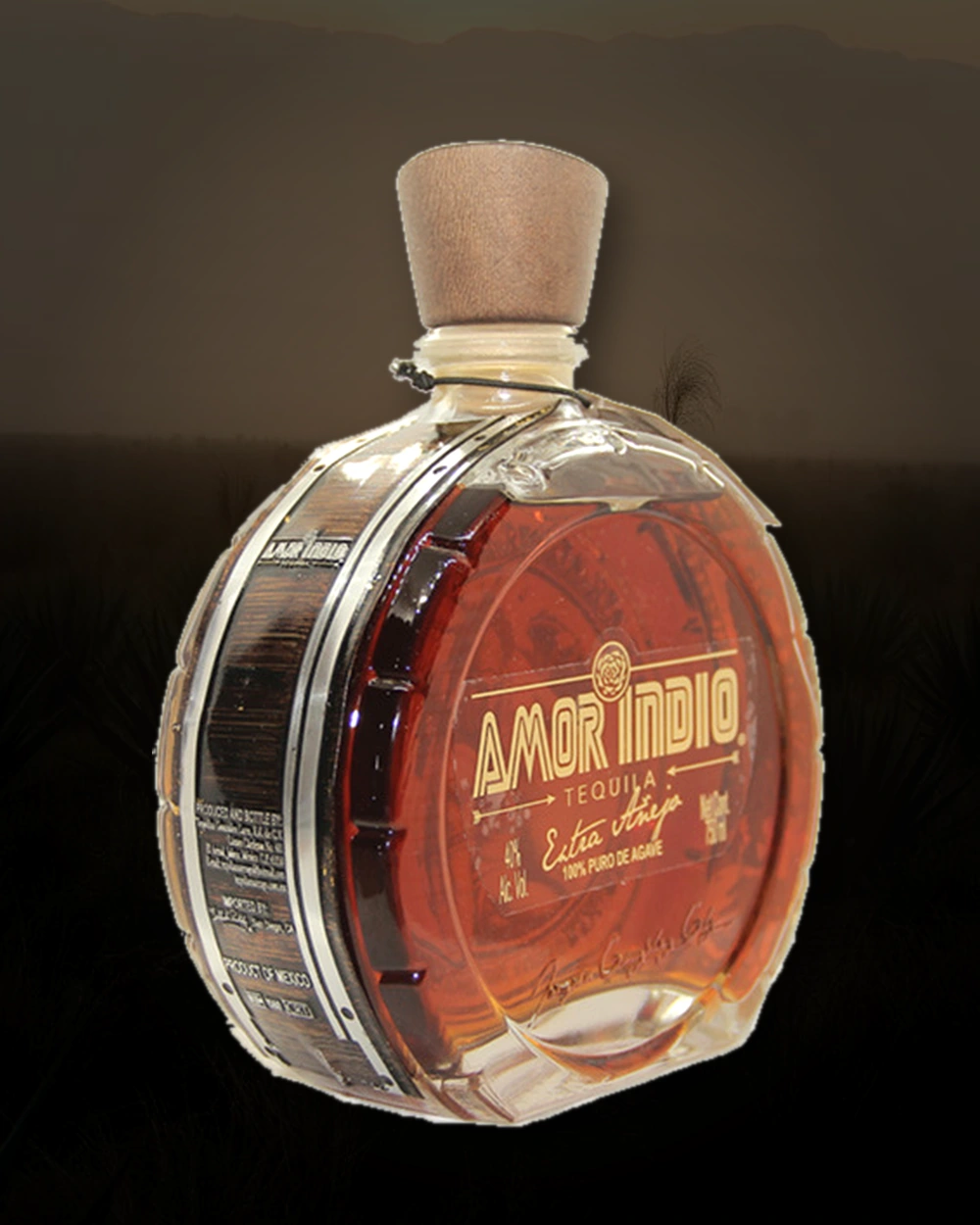 Amor Indio Extra Añejo bottle
