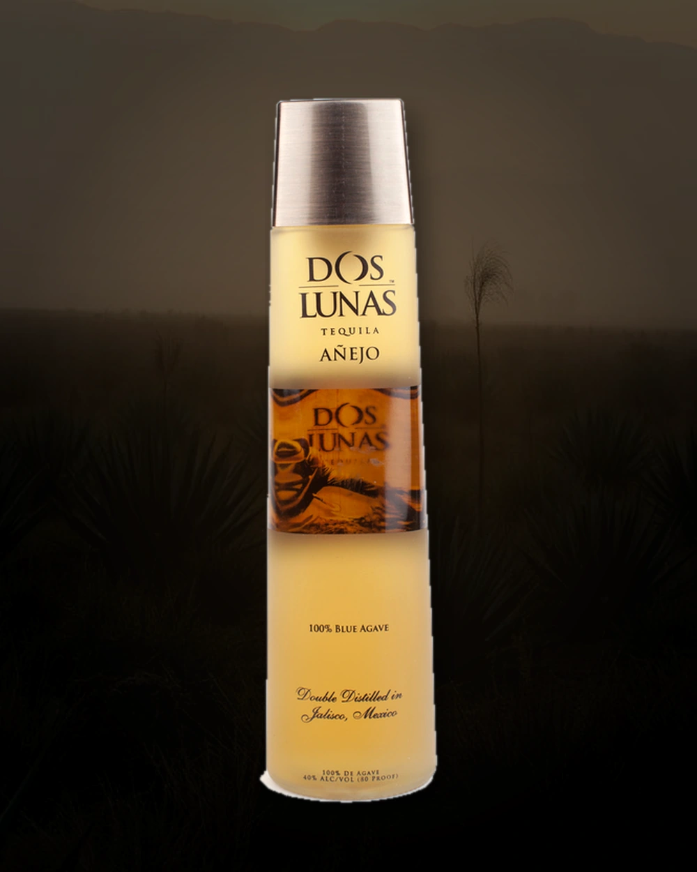 Dos Lunas Añejo bottle