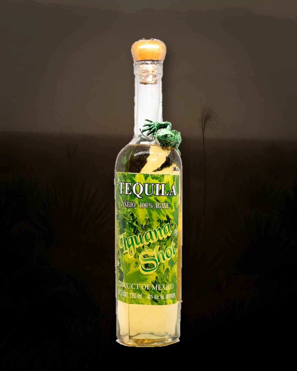 Iguana Shot Tequila Añejo bottle